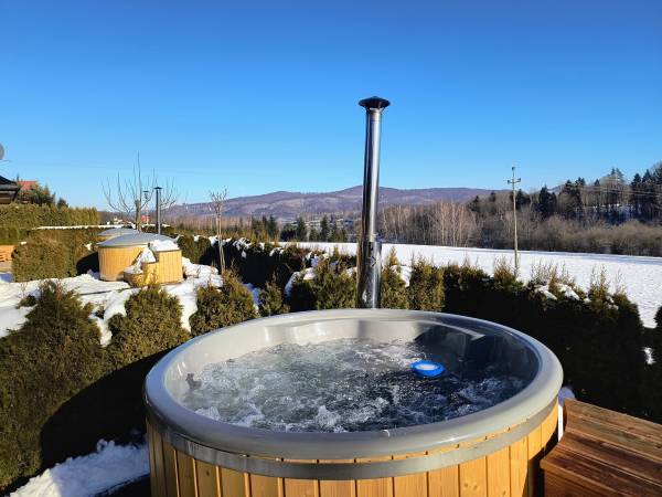 Chatka całorczna- jacuzzi