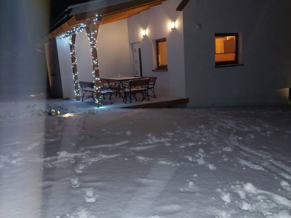 Domek z Basenem ,sauną i banią ruską.