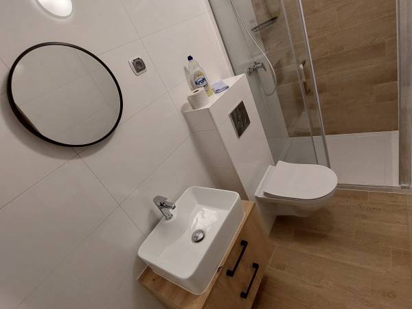 lazienka do pokoju 4os nr 10