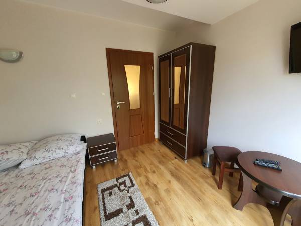 Pokój nr 2: pokój dwuosobowy