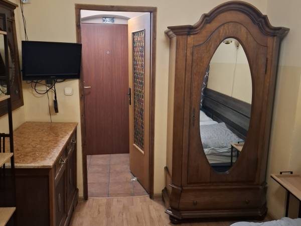 Pokoje Gościnne I Kwatery Dla Firm