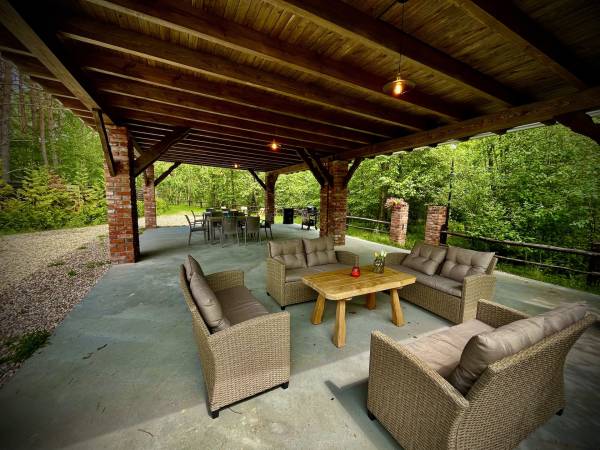 Dworek Wdzydze - Domki i Apartamenty