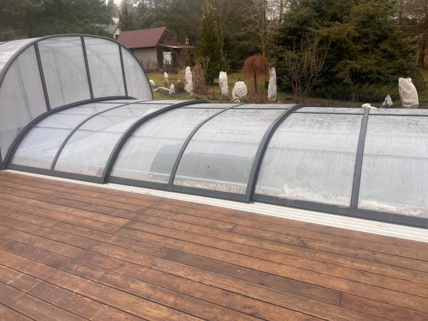 BASEN Z TARASEM PRZY DOMU