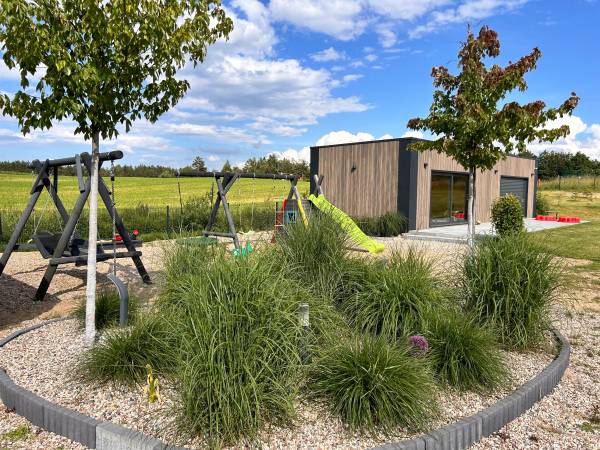 Domki na polanie Borzestowska Huta jezioro Raduńskie 