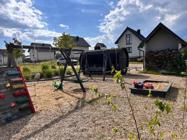 Domki na polanie Borzestowska Huta jezioro Raduńskie 
