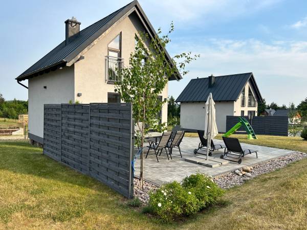 Domki na polanie Borzestowska Huta jezioro Raduńskie 