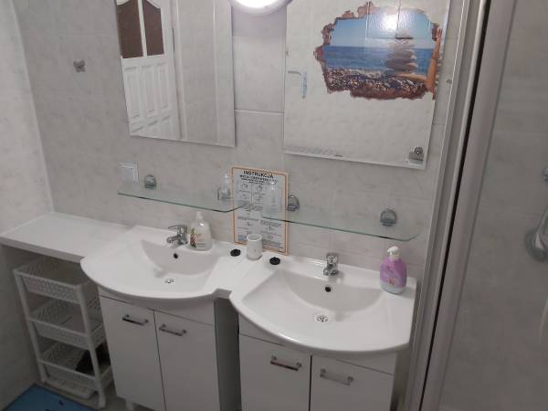 Lazienka do pokoju Lawendowego i Chinskiego