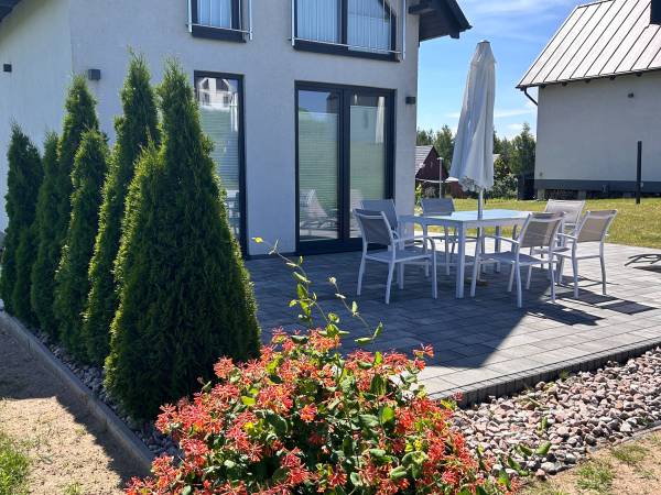 Domki na polanie Borzestowska Huta jezioro Raduńskie 