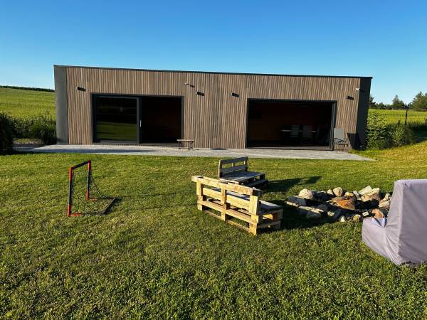 Domki na polanie Borzestowska Huta jezioro Raduńskie 