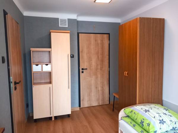 Pokój gościnny z łazienką