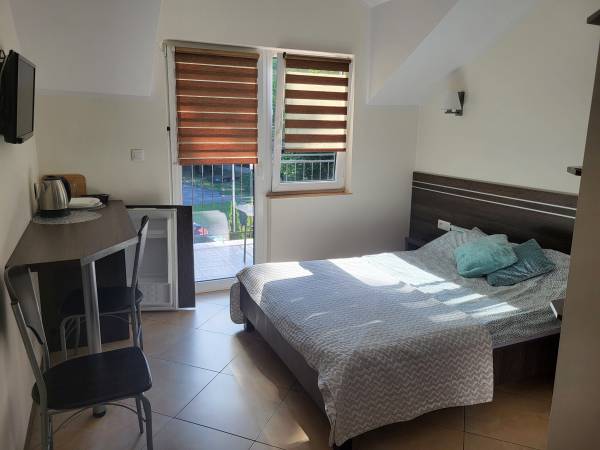 Domki i Pokoje U Ani