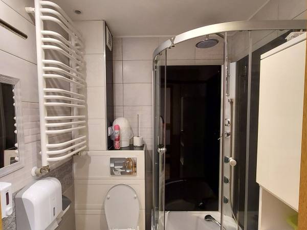 Łazienka w pokoju nr 2