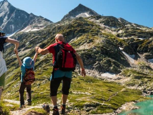 Ośrodek Wczasowy Groń Placówka