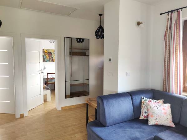 Domek wśród Jabłonek