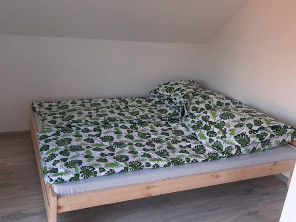 domek z balkonem - sypialnia nr 1