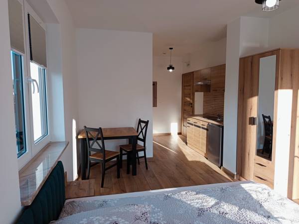 Wynajem pokoi i apartamentów u Harrego 