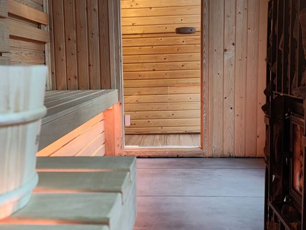 Loft House Rozewie Całoroczne domki z balią ogrodową 