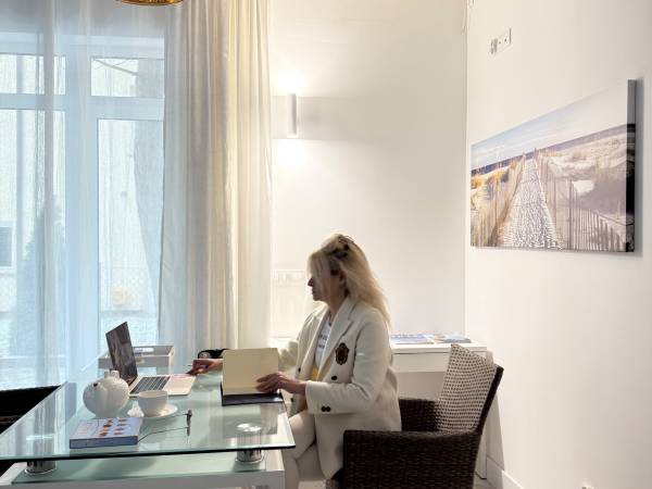 REZERWACJE RECEPCJA VILLA MARE