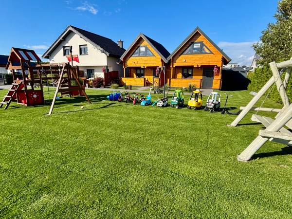 Delfinek - Domki - Apartamenty 
