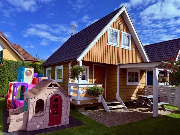 Domki Letniskowe Eden