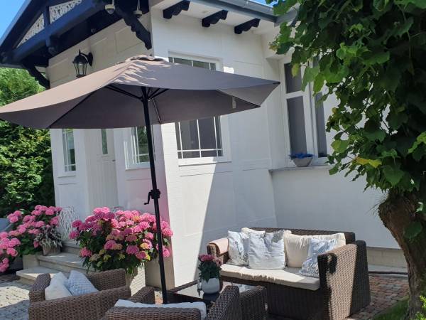 Azur Domki Pokoje Przyczepy kempingowe