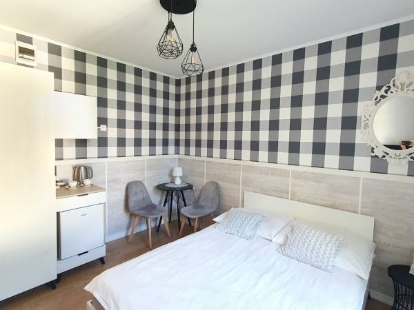 Azur Domki Pokoje Przyczepy kempingowe