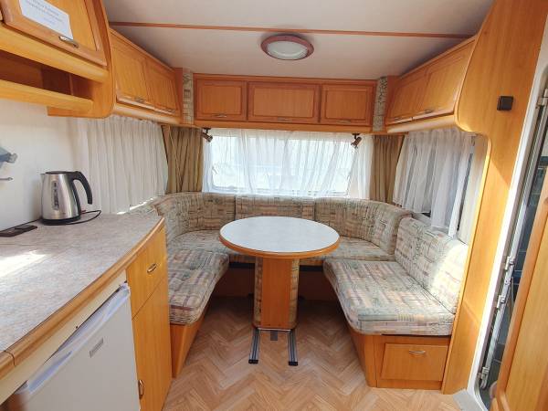 Azur Domki Pokoje Przyczepy kempingowe