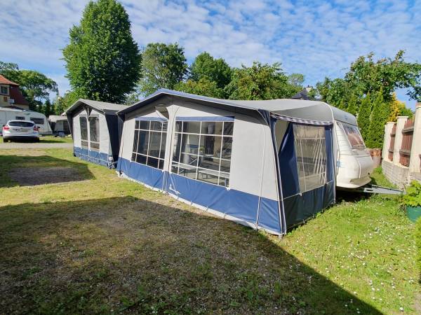 Azur Domki Pokoje Przyczepy kempingowe