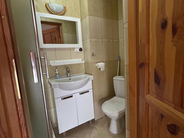 łazienka w pokoju nr 2