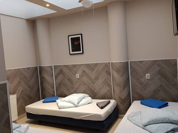 Pokój tzryosobowy z łazienką prywatną