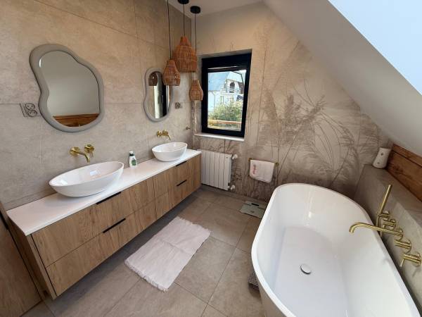 Dom z bala- łazienka górna