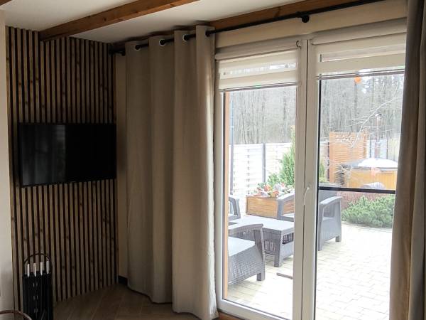 Domek nad Stawem z Jacuzzi