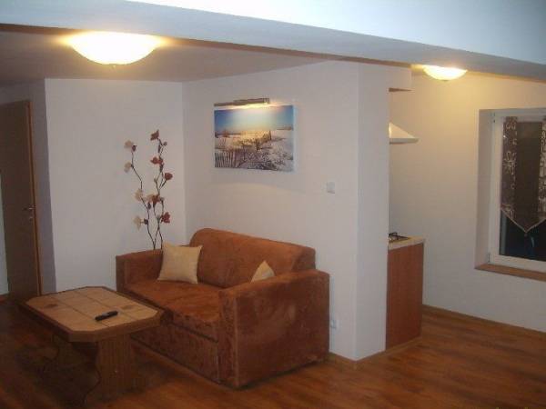 Pokoje gościnne "Jaskółcze Gniazdo"