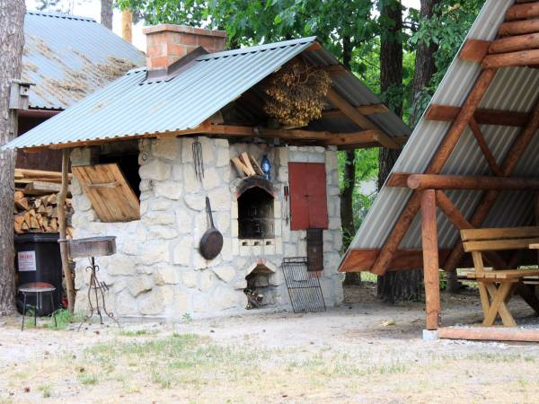 Agroturystyka Pod Sosnami, Młyńska Chata Domek