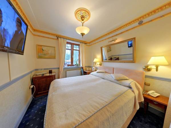 Pokój "Anyżowy" Eleganckie pokoje w Krynicy Morskiej Willa Amor