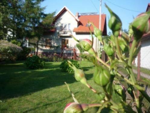 Pokoje Gościnne Pod Modrzewiami