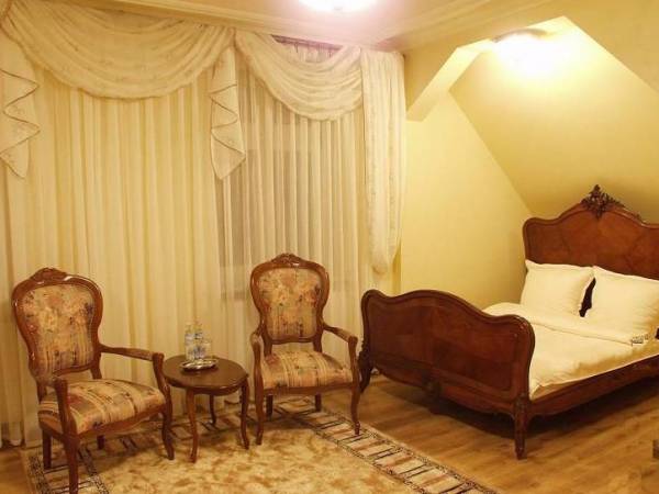 Dworek Leśny Leśniczówka