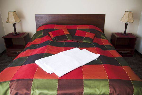 Łoże małżeńkie w naszych sypialniach.