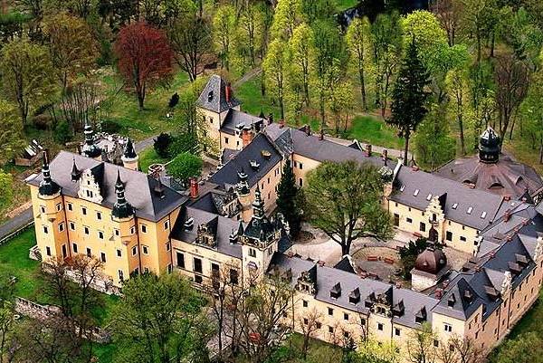ZAMEK KLICZKÓW