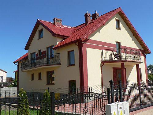 Willa Adek - Pokoje i Domki Apartamentowe