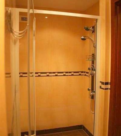 Łazienka apartament 2-osobowy