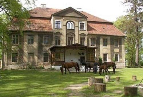 Obiekt Pałacowo-Parkowy Gołkowice