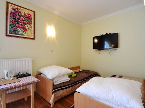 Nr 4 - pokój 3,4 os z łazienką