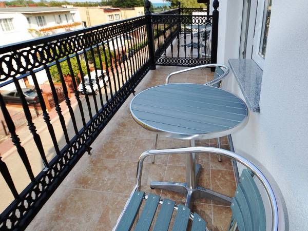 balkony do pokoju nr 1 i 2