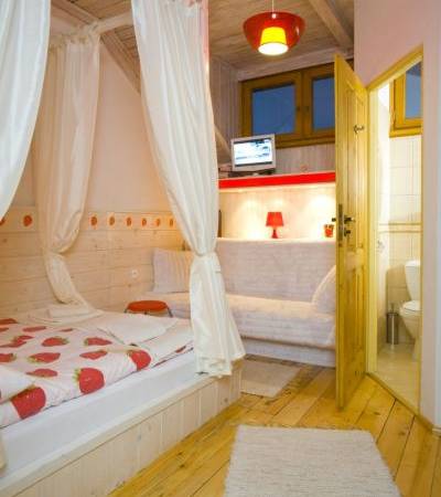 pokój truskawki w śmietanie