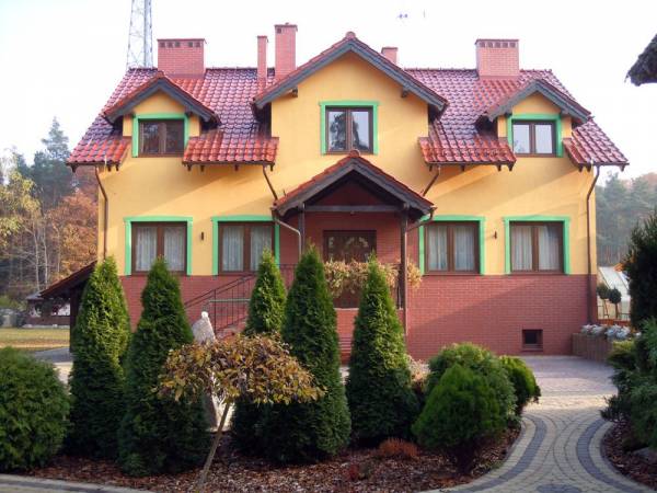 Gajówka - Całoroczne Pokoje i Apartamenty