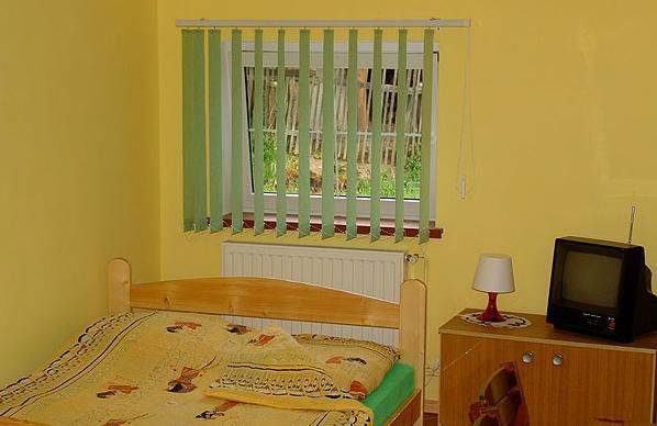 pokój 2 osobowy z łazienką i aneksem kuchennym