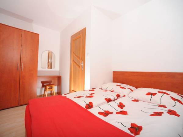 Pokój z podwójnym łóżkiem