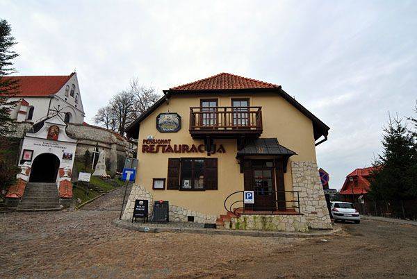 Pensjonat i Restauracja Pod Wietrzną Górą
