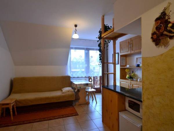 Amelia Domek nad Grajcarkiem